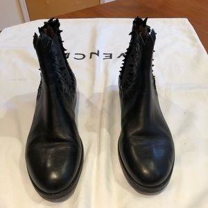Alaïa Flame-Detailed Leather Ankle Boots